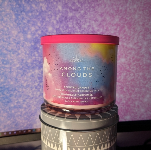 B&BW Among The Clouds 3-Wick Candle - Picture 1 of 2